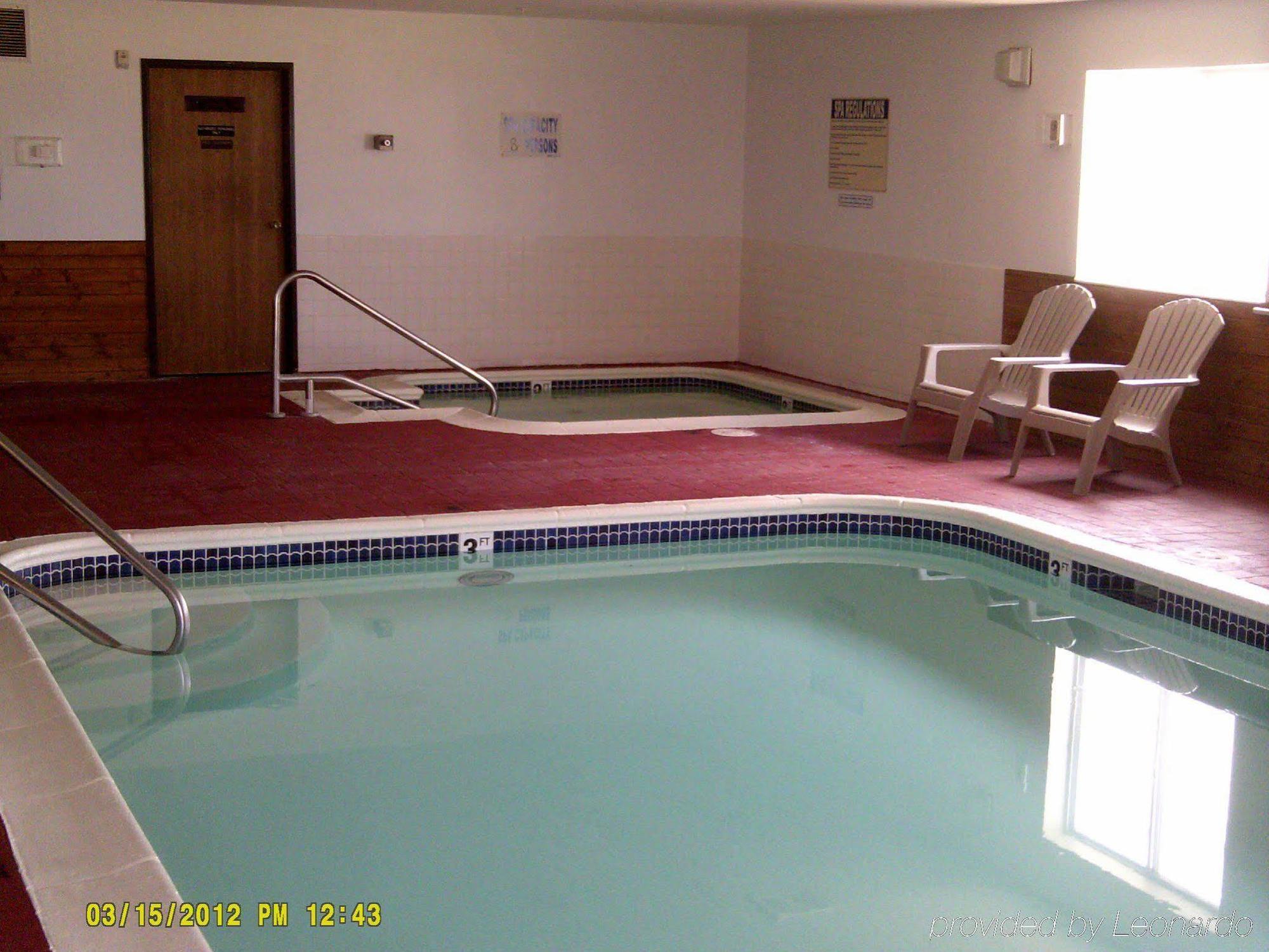 Capri Inn & Suites - Beatrice Exteriör bild